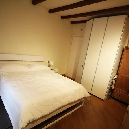 Appartement 4 Via Pontida